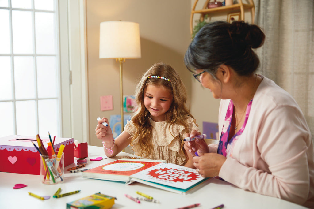 What I Love About You! A Color-Your-Own Recordable Storybook